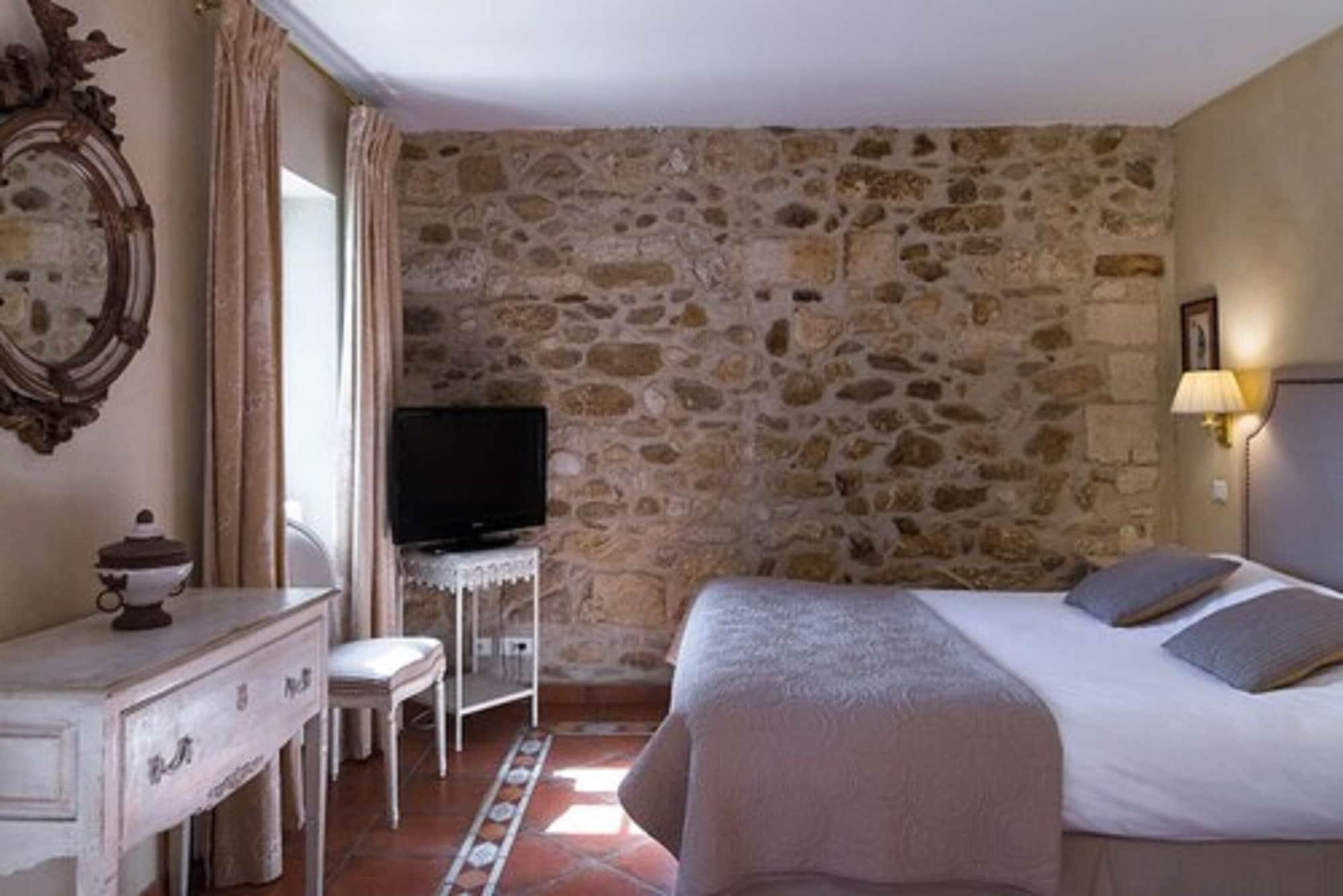 Hotel La Magnaneraie Villeneuve-lès-Avignon Exterior foto